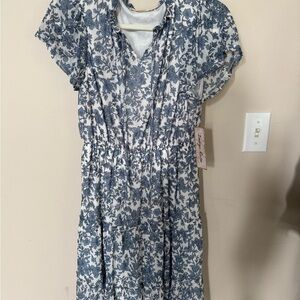 [M] NWT Blue Floral Midi Dress